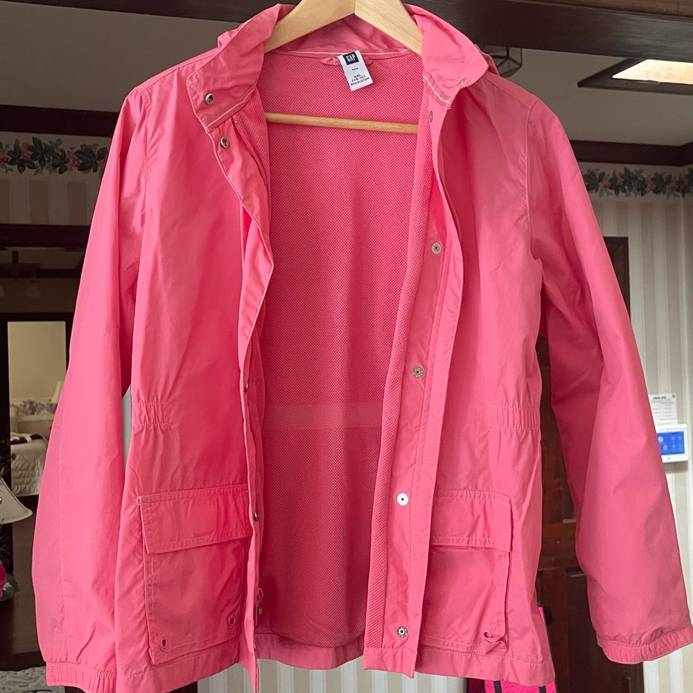 Youth pink raincoat